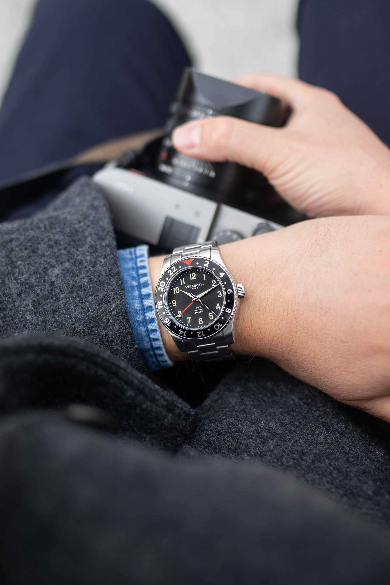 GMT